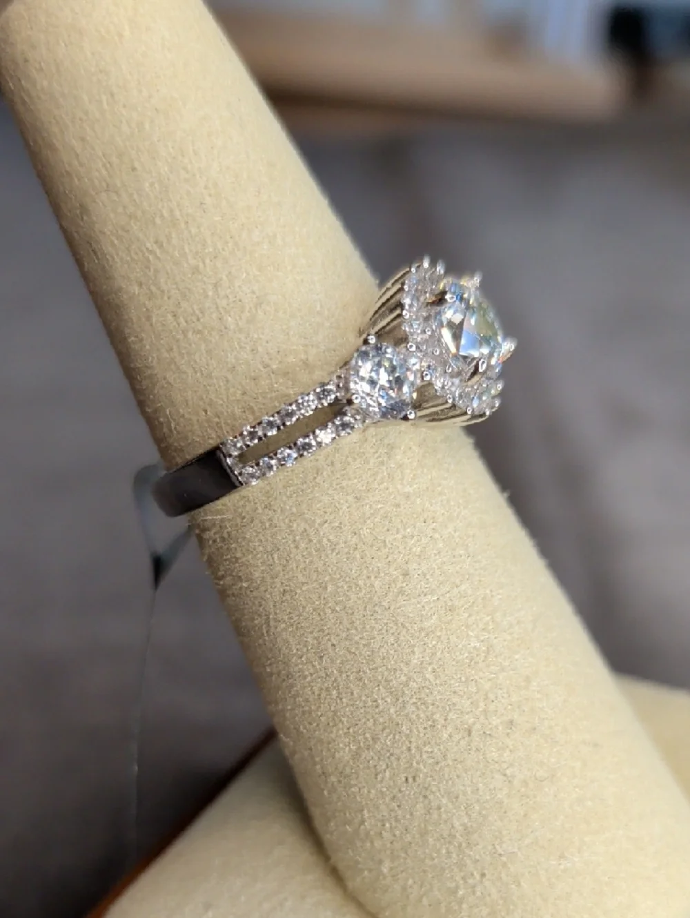 CZ + 925 Silver Halo Engagement Ring Size 6